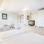 Burghotel