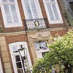 Burghotel 3*