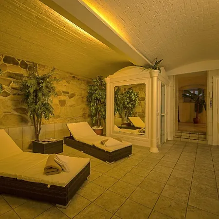 Hotel Burghotel