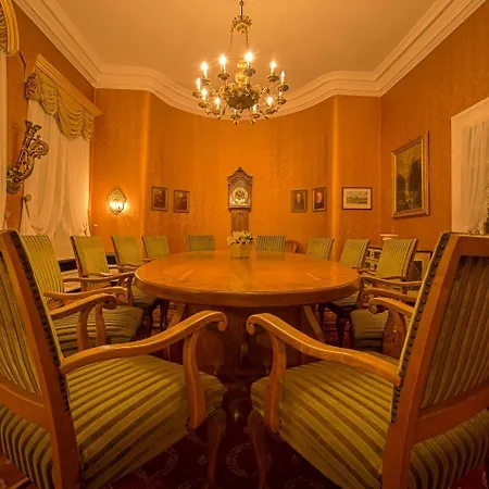 Burghotel Hotel