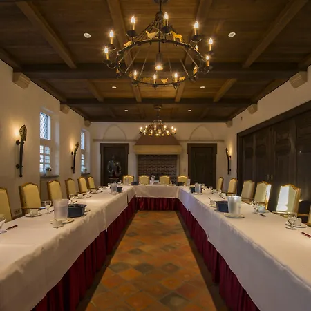 Szálloda Burghotel 3*