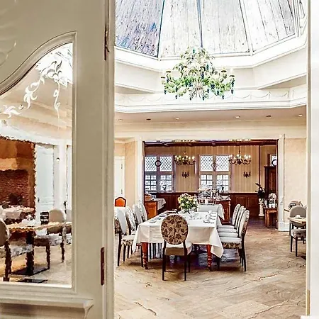 Burghotel Hotel