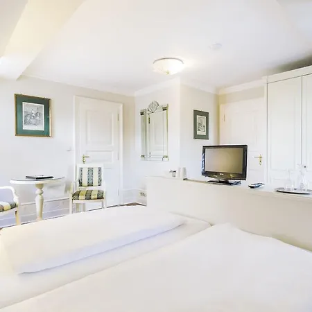 Burghotel